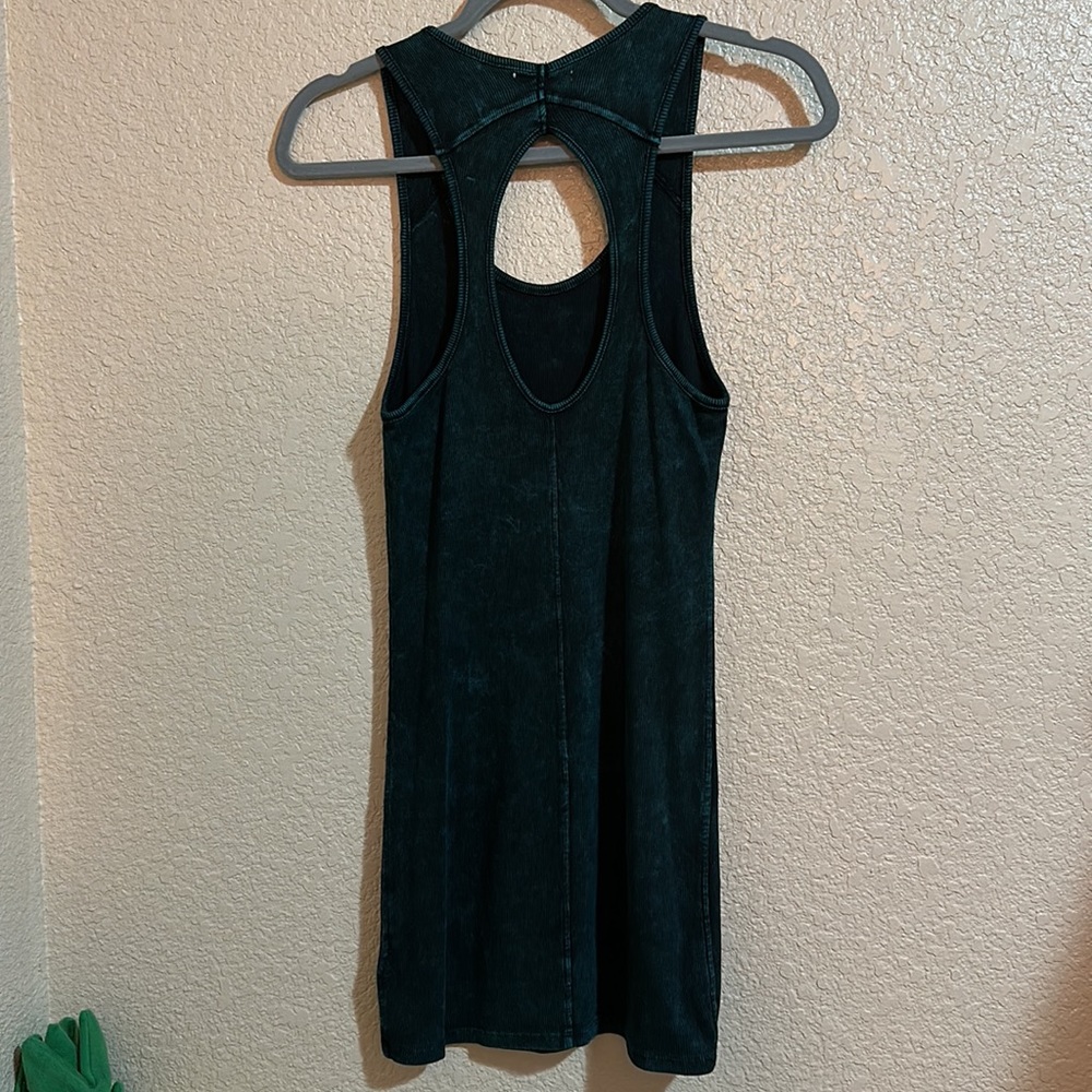 Urban Outfitters Ribbed Racerback Keyhole Dress - Picture 3 of 5
